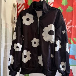 SHEIN Black and White Floral Sweatshirt